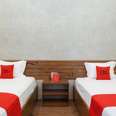 Reddoorz Near Baluran National Park Hotell Pandean Eksteriør bilde