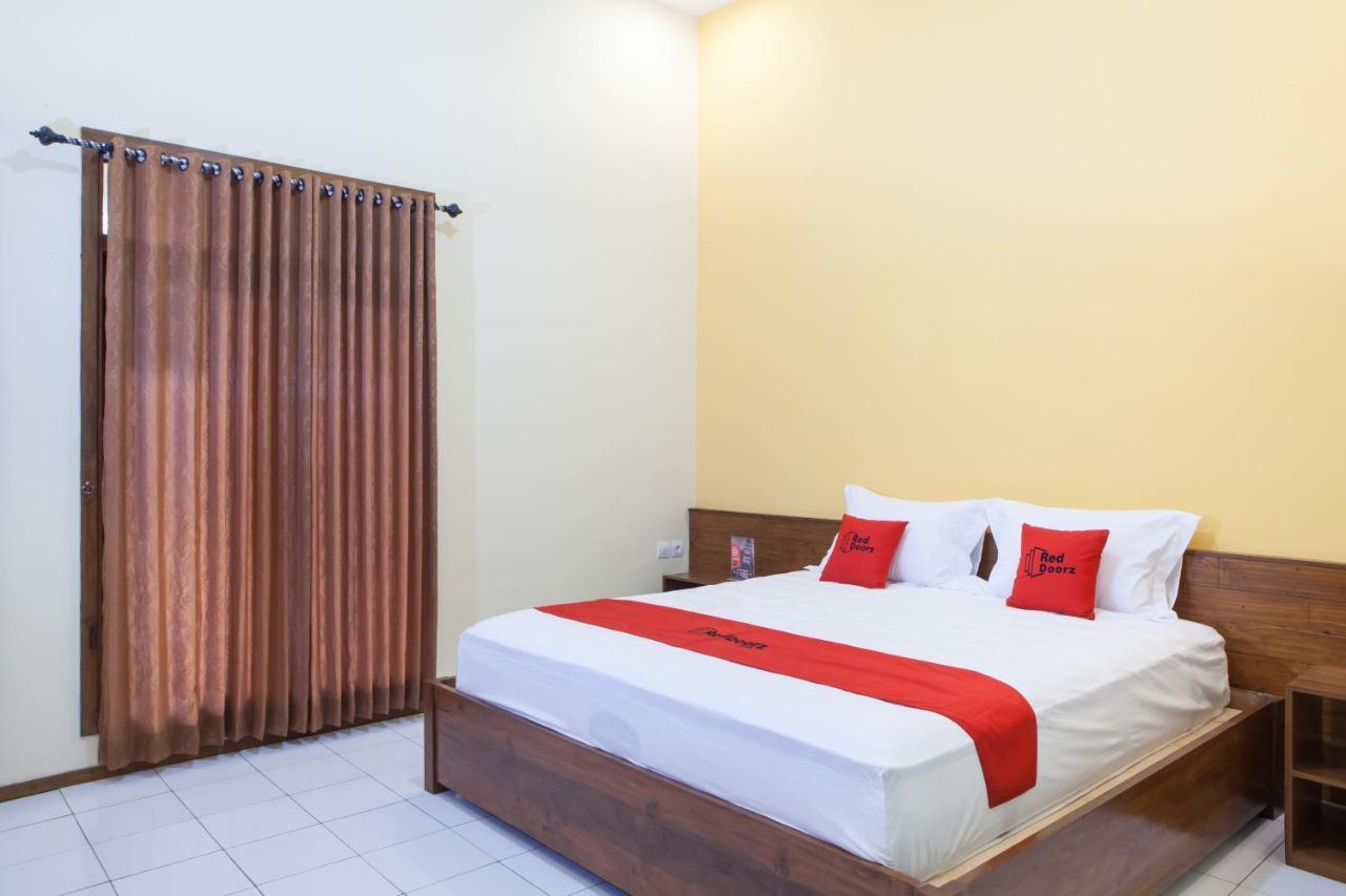 Reddoorz Near Baluran National Park Hotell Pandean Eksteriør bilde